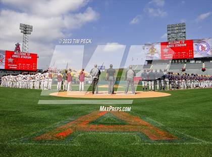 Thumbnail 3 in Esperanza vs. Los Alamitos photogallery.