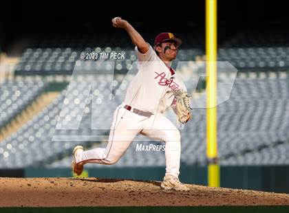 Thumbnail 1 in Esperanza vs. Los Alamitos photogallery.