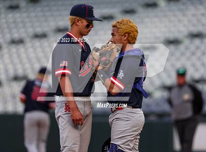 Thumbnail 2 in Esperanza vs. Los Alamitos photogallery.