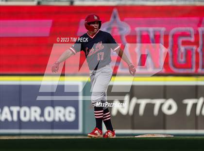 Thumbnail 3 in Esperanza vs. Los Alamitos photogallery.