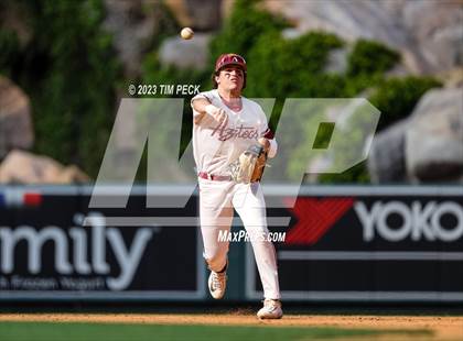 Thumbnail 2 in Esperanza vs. Los Alamitos photogallery.