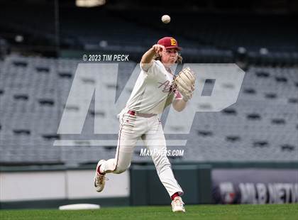 Thumbnail 2 in Esperanza vs. Los Alamitos photogallery.