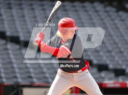 Thumbnail 2 in Esperanza vs. Los Alamitos photogallery.