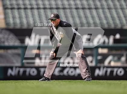 Thumbnail 1 in Esperanza vs. Los Alamitos photogallery.