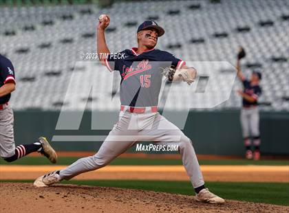 Thumbnail 3 in Esperanza vs. Los Alamitos photogallery.