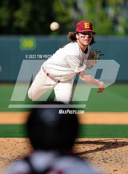 Thumbnail 3 in Esperanza vs. Los Alamitos photogallery.