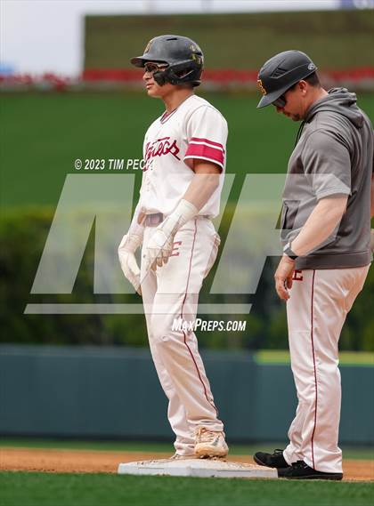 Thumbnail 1 in Esperanza vs. Los Alamitos photogallery.