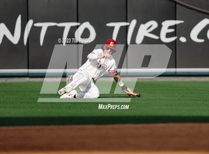 Thumbnail 2 in Esperanza vs. Los Alamitos photogallery.