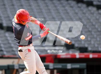 Thumbnail 3 in Esperanza vs. Los Alamitos photogallery.