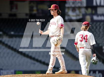 Thumbnail 2 in Esperanza vs. Los Alamitos photogallery.