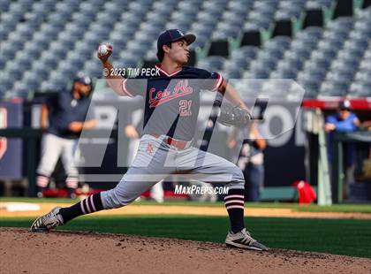 Thumbnail 1 in Esperanza vs. Los Alamitos photogallery.