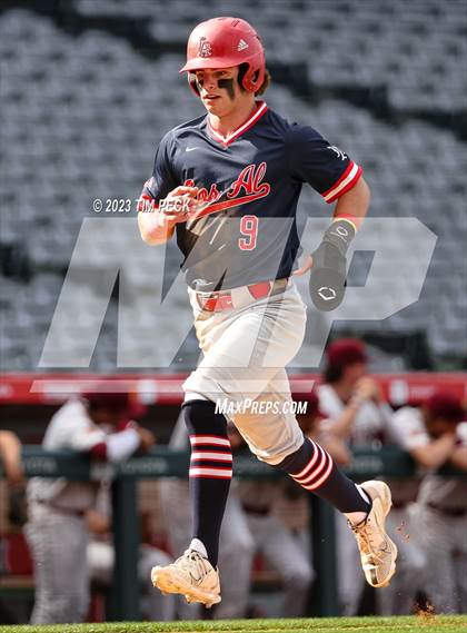 Thumbnail 3 in Esperanza vs. Los Alamitos photogallery.