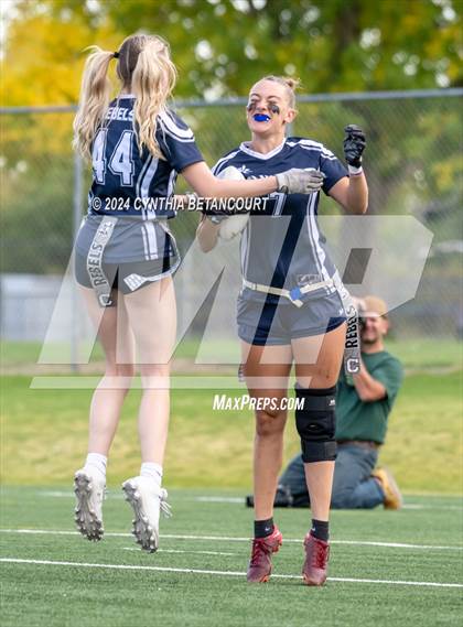 Thumbnail 3 in Columbine vs Pomona photogallery.