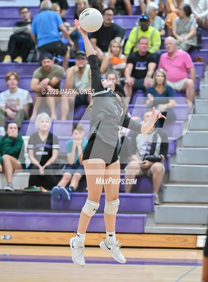 Thumbnail 2 in Northwest Christian vs. Snowflake photogallery.