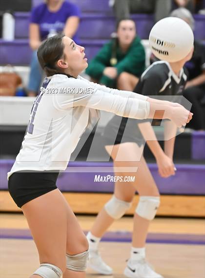 Thumbnail 3 in Northwest Christian vs. Snowflake photogallery.