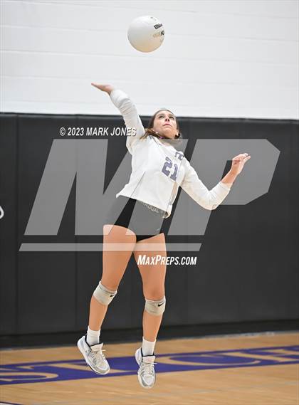 Thumbnail 3 in Northwest Christian vs. Snowflake photogallery.