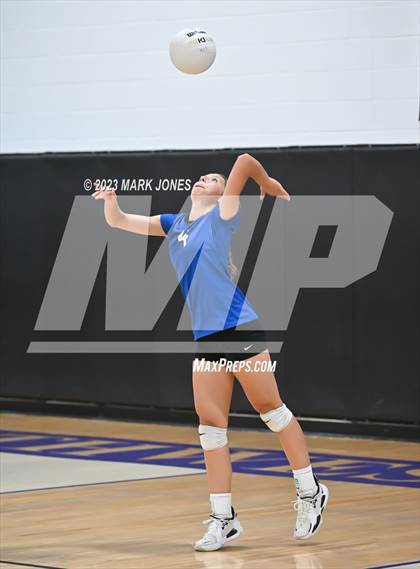 Thumbnail 2 in Northwest Christian vs. Snowflake photogallery.