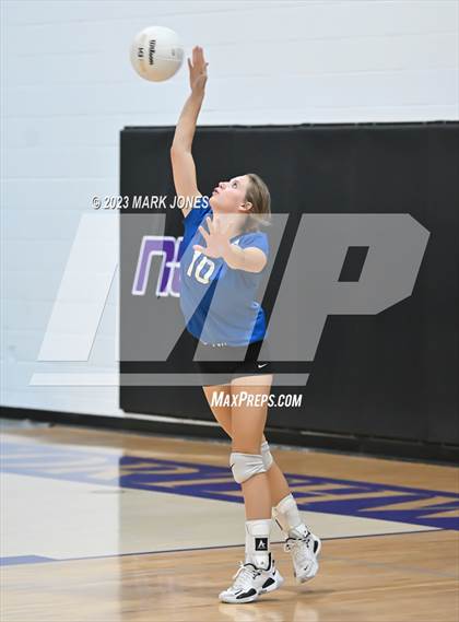 Thumbnail 3 in Northwest Christian vs. Snowflake photogallery.