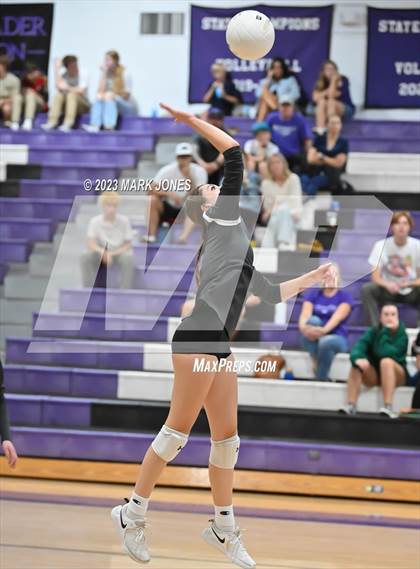 Thumbnail 2 in Northwest Christian vs. Snowflake photogallery.