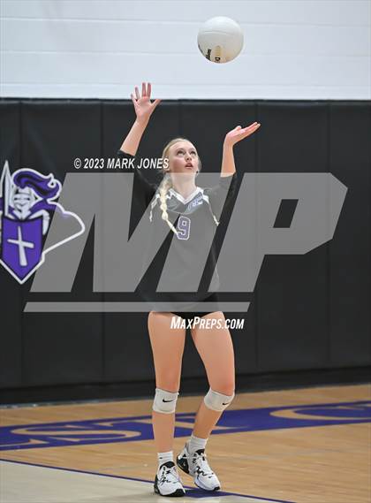 Thumbnail 3 in Northwest Christian vs. Snowflake photogallery.