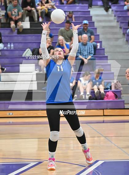 Thumbnail 1 in Northwest Christian vs. Snowflake photogallery.