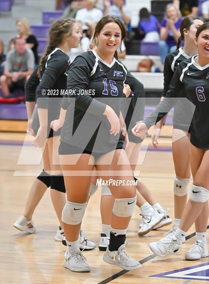 Thumbnail 3 in Northwest Christian vs. Snowflake photogallery.