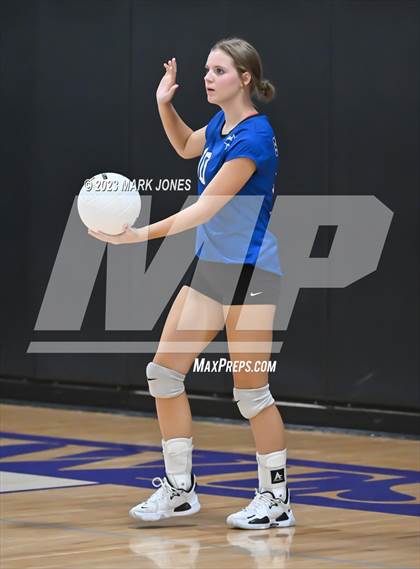 Thumbnail 1 in Northwest Christian vs. Snowflake photogallery.