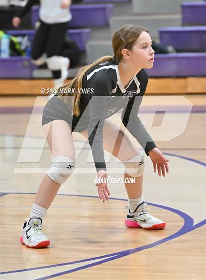 Thumbnail 3 in Northwest Christian vs. Snowflake photogallery.