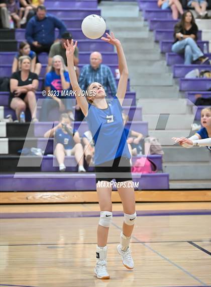 Thumbnail 1 in Northwest Christian vs. Snowflake photogallery.