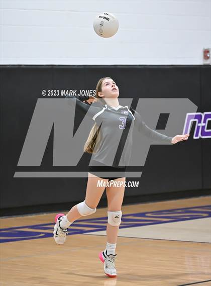 Thumbnail 3 in Northwest Christian vs. Snowflake photogallery.