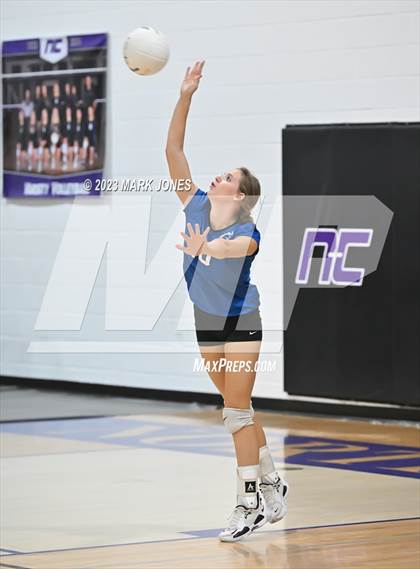 Thumbnail 3 in Northwest Christian vs. Snowflake photogallery.