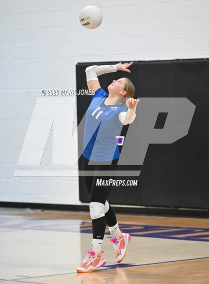 Thumbnail 1 in Northwest Christian vs. Snowflake photogallery.