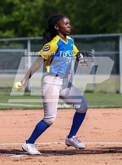 Thumbnail 2 in Tupelo vs. Southaven photogallery.