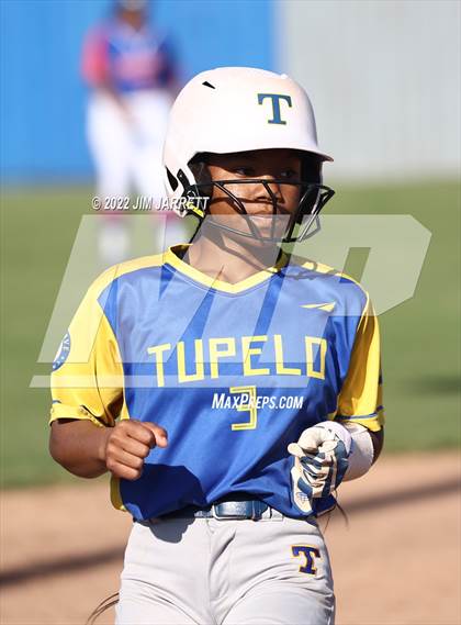 Thumbnail 2 in Tupelo vs. Southaven photogallery.