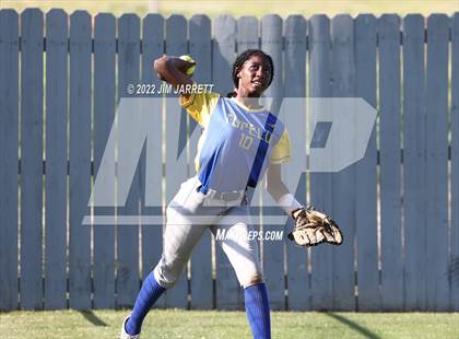 Thumbnail 1 in Tupelo vs. Southaven photogallery.