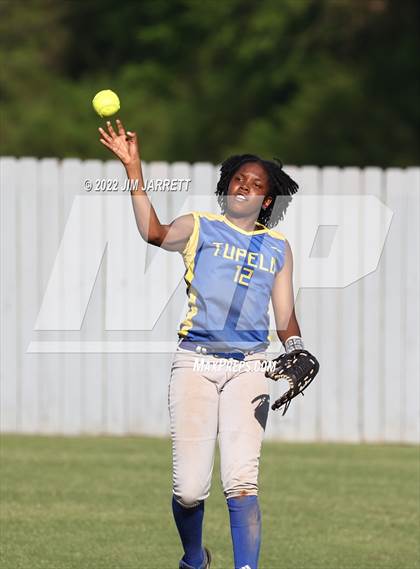 Thumbnail 1 in Tupelo vs. Southaven photogallery.