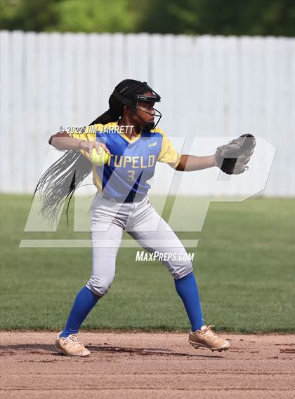 Thumbnail 2 in Tupelo vs. Southaven photogallery.