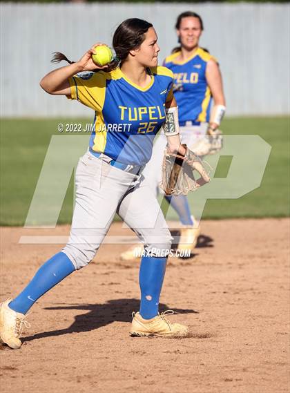 Thumbnail 3 in Tupelo vs. Southaven photogallery.