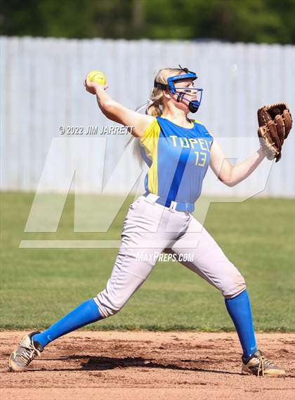 Thumbnail 3 in Tupelo vs. Southaven photogallery.