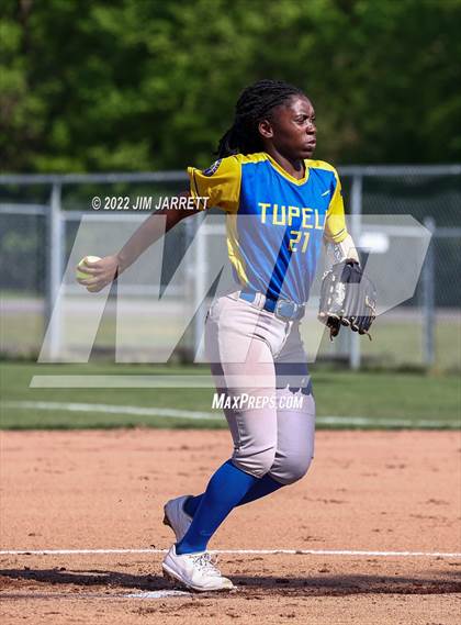 Thumbnail 1 in Tupelo vs. Southaven photogallery.