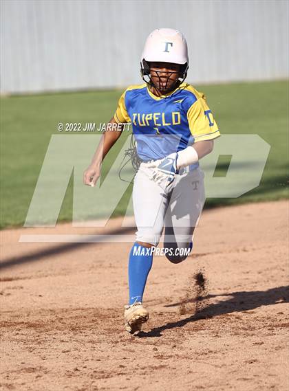 Thumbnail 2 in Tupelo vs. Southaven photogallery.