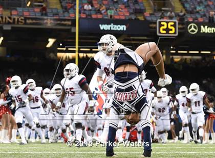 Thumbnail 1 in John Ehret vs. Zachary (LHSAA Class 5A Final) photogallery.