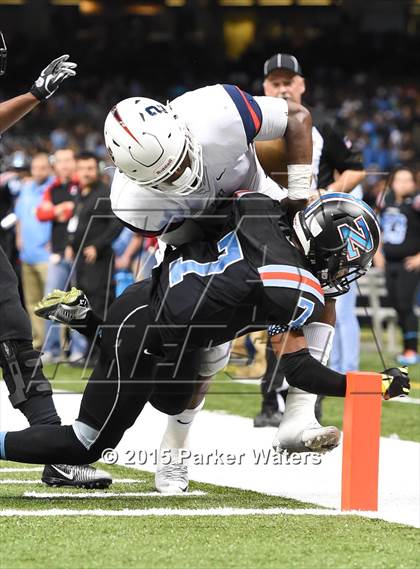 Thumbnail 2 in John Ehret vs. Zachary (LHSAA Class 5A Final) photogallery.