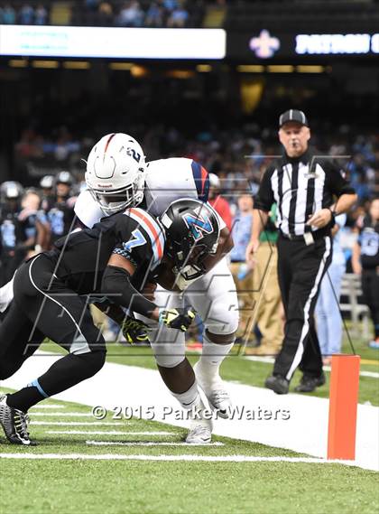 Thumbnail 1 in John Ehret vs. Zachary (LHSAA Class 5A Final) photogallery.