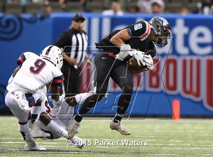 Thumbnail 1 in John Ehret vs. Zachary (LHSAA Class 5A Final) photogallery.