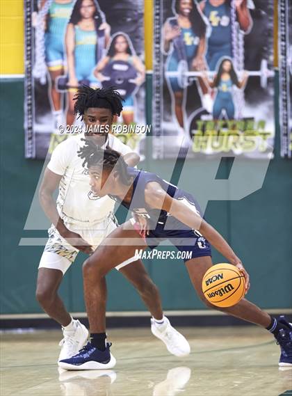 Thumbnail 1 in University Christian vs Oakleaf (Martin Luther King Jr. Showcase) photogallery.
