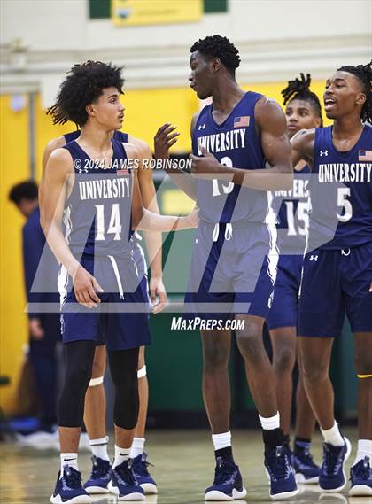 Thumbnail 1 in University Christian vs Oakleaf (Martin Luther King Jr. Showcase) photogallery.