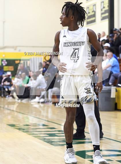 Thumbnail 2 in University Christian vs Oakleaf (Martin Luther King Jr. Showcase) photogallery.