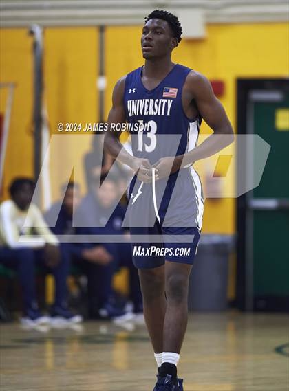 Thumbnail 2 in University Christian vs Oakleaf (Martin Luther King Jr. Showcase) photogallery.