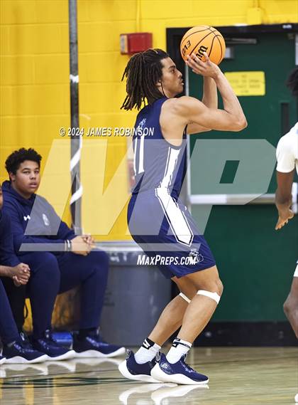 Thumbnail 3 in University Christian vs Oakleaf (Martin Luther King Jr. Showcase) photogallery.